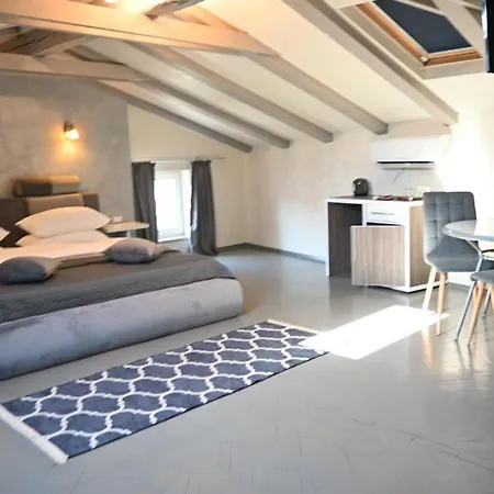 Apartament San Mauro *