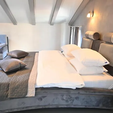 Apartament San Mauro *