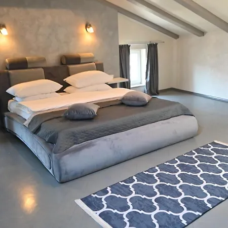 San Mauro Apartman *